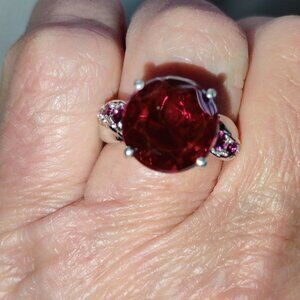 Red quartz ring and rhodolite garnet ring in sterling silver.  Size 6